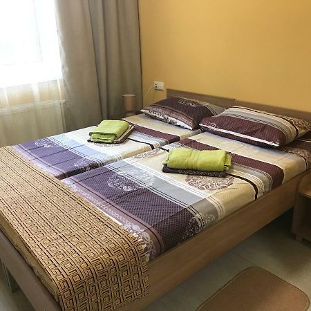 Friendly House Hostel Vyshneve Εξωτερικό φωτογραφία